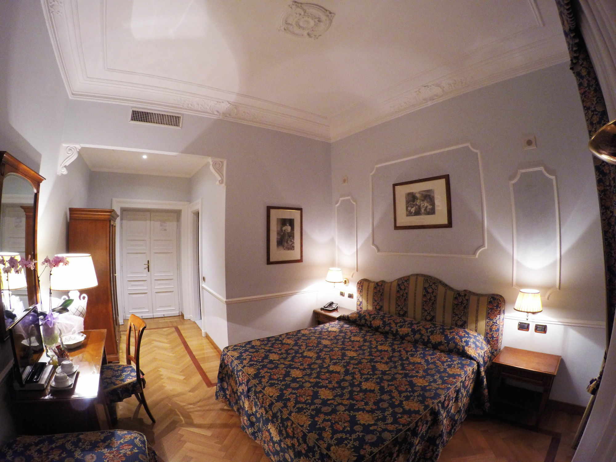 Hotel Cellini Rom Exteriör bild