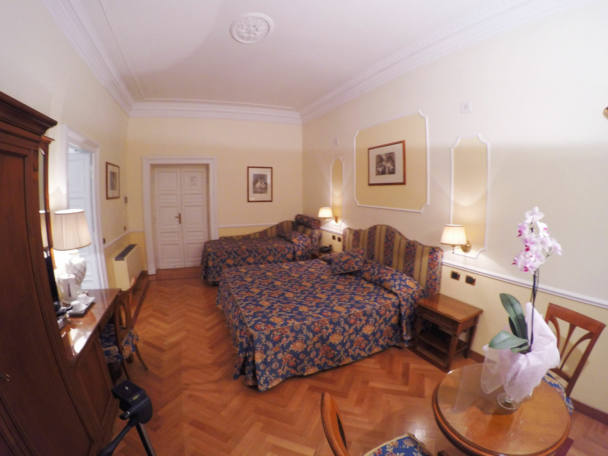 Hotel Cellini Rom Exteriör bild